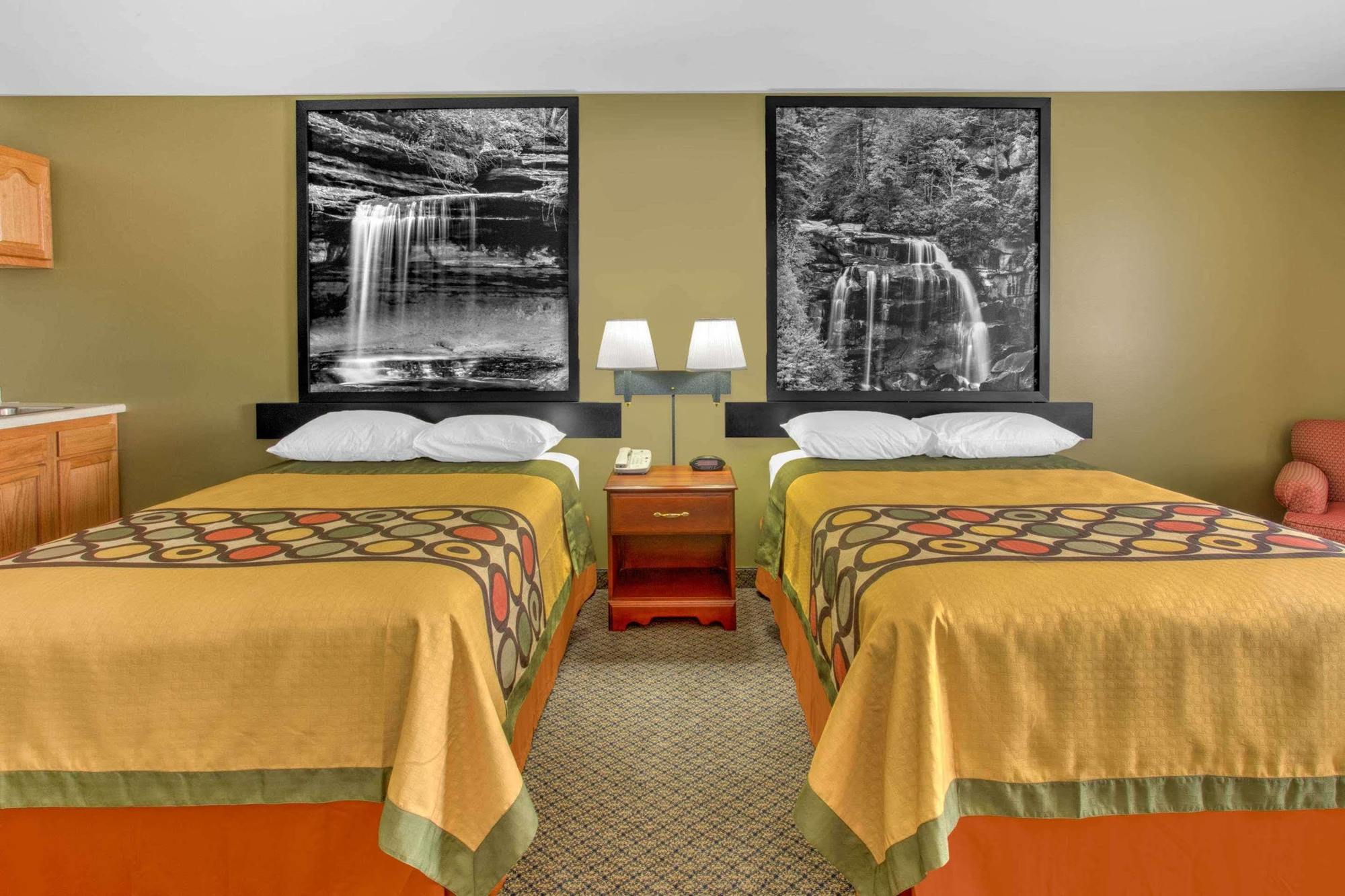Super 8 By Wyndham Galva Hotel Buitenkant foto